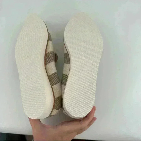 Dee Keller womens flats size 35.5 taupe cream canvas pointy to flatform loafers - Picture 7 of 12